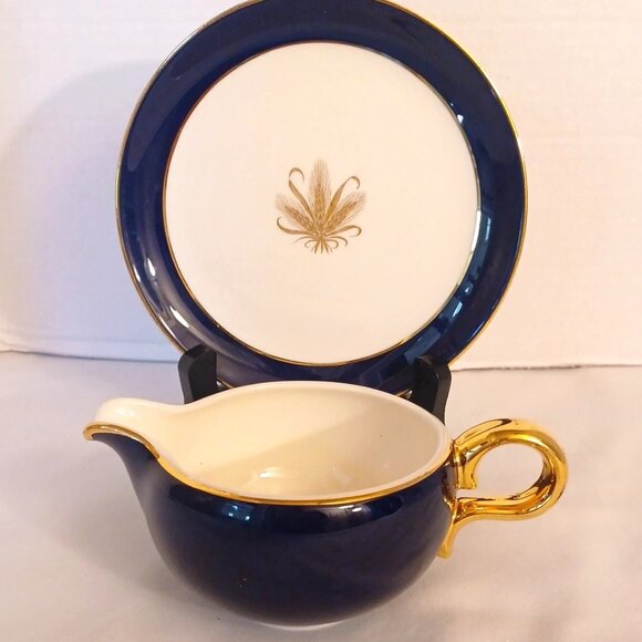 Vintage Taylor Smith Taylor Versatile Golden Wheat blue gold trim Creamer &Plate - Picture 1 of 7